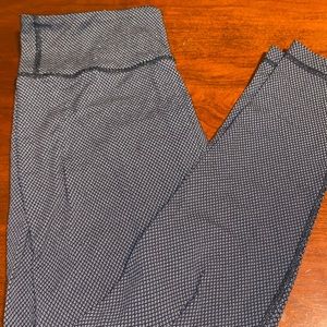 Lulu leggings 😊